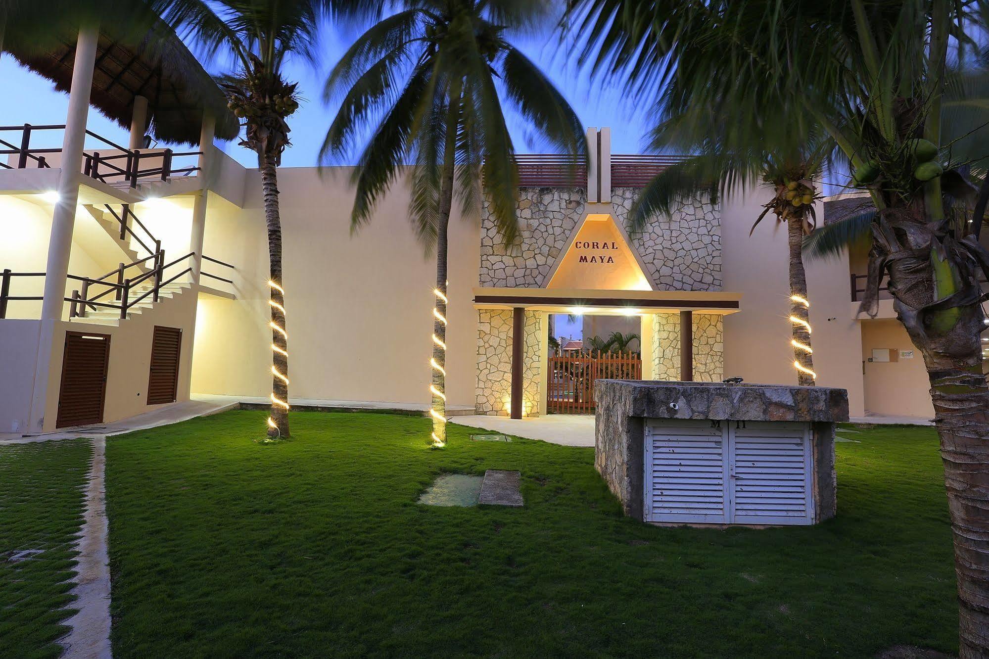 Coral Maya Stay Suites Puerto Aventuras Exterior foto