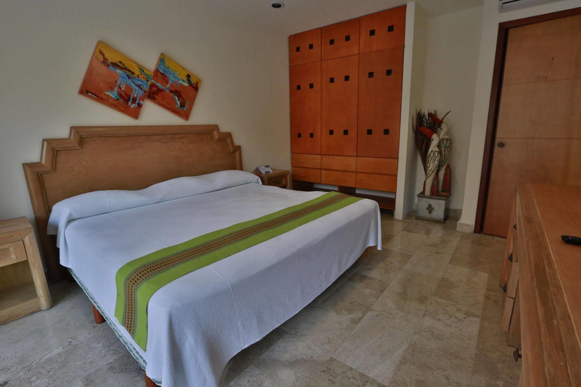 Coral Maya Stay Suites Puerto Aventuras Exterior foto